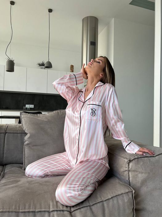 Піжамки від Victoria's Secret,Fendi