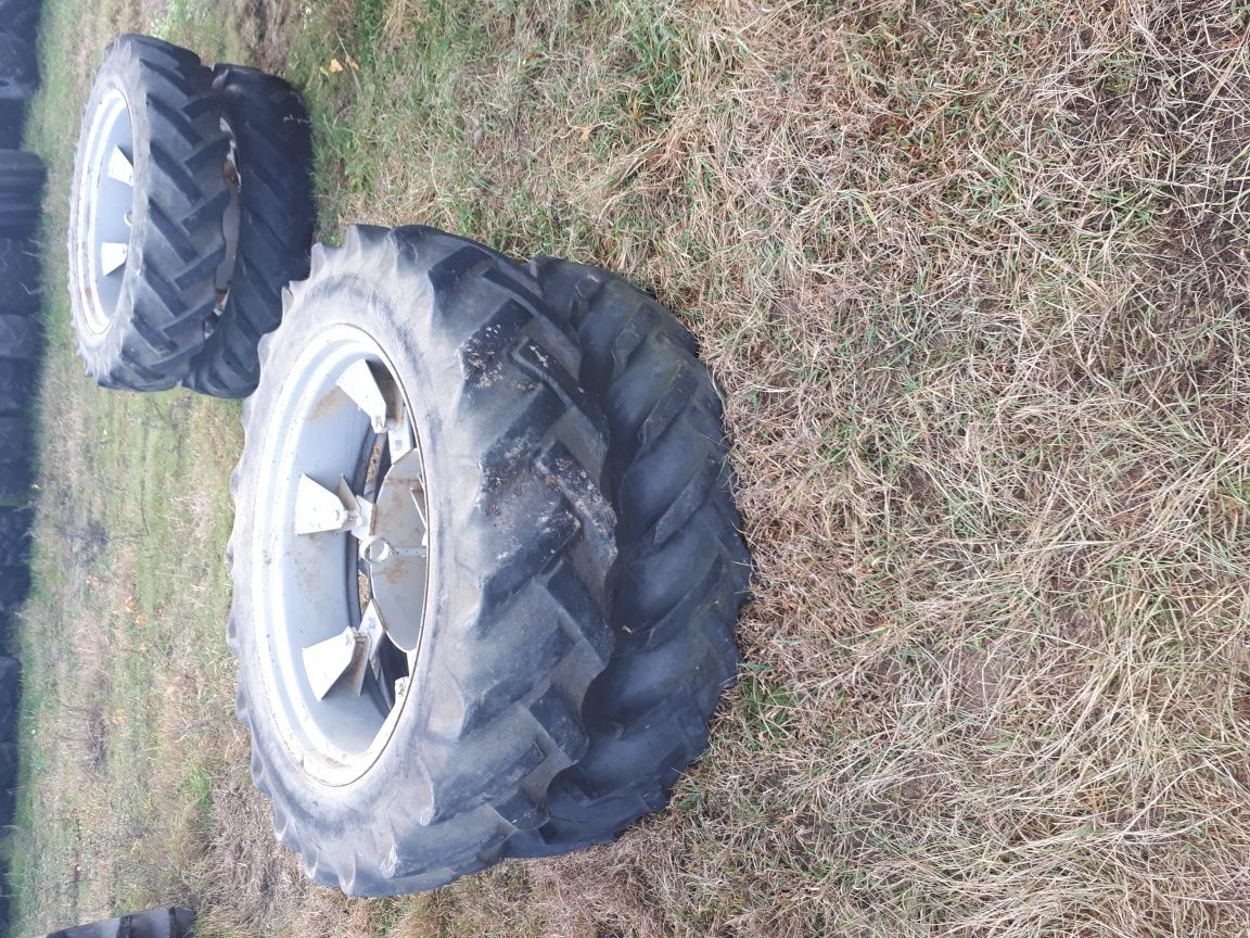 Koła bliźniacze bliźniaki DUNLOP 11R-36 (11.2) Opony felgi opona felga