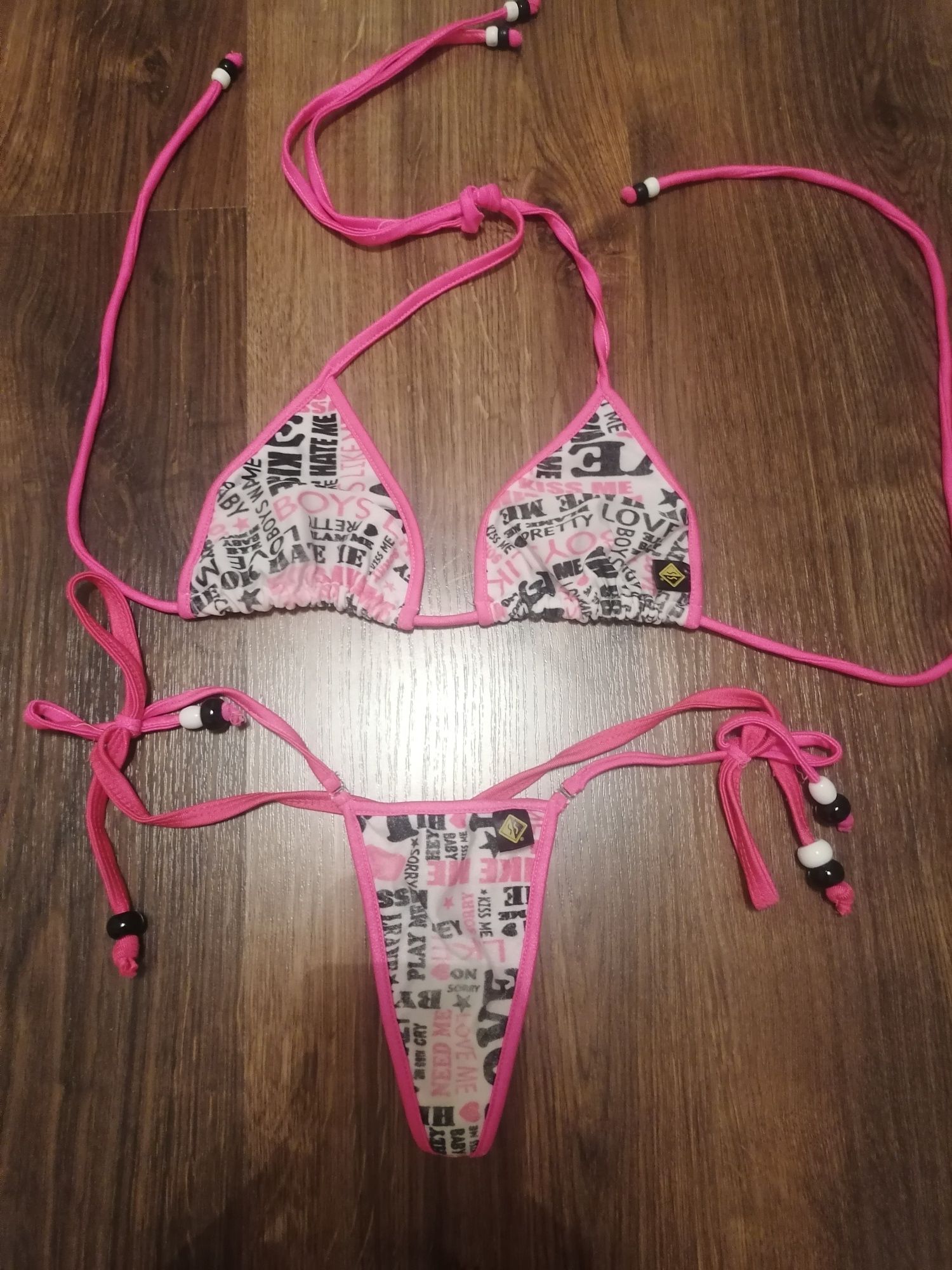 Bikini majtki stringi komplet