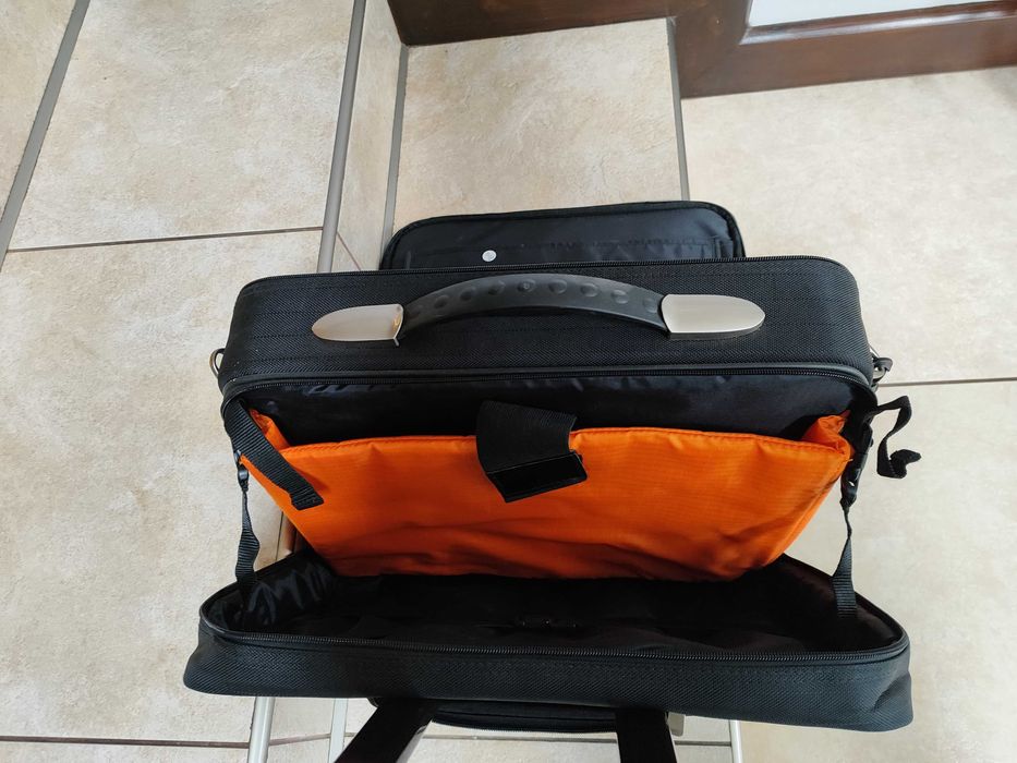 Torba biznesowa na kółkach/laptop, dokumenty/