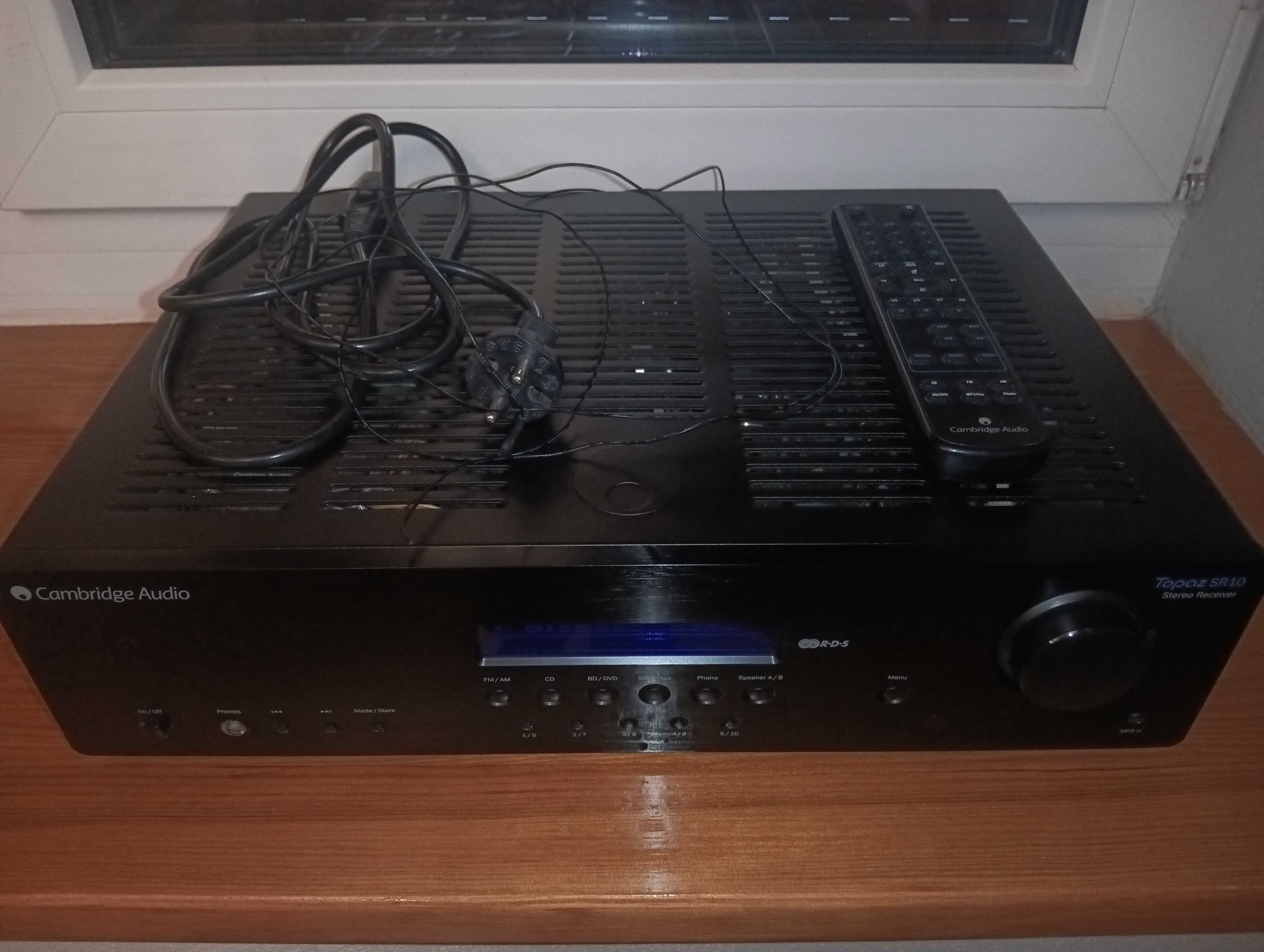 Wzmacniacz Cambridge Audio Topaz SR10 v2 Stereo Receiver
