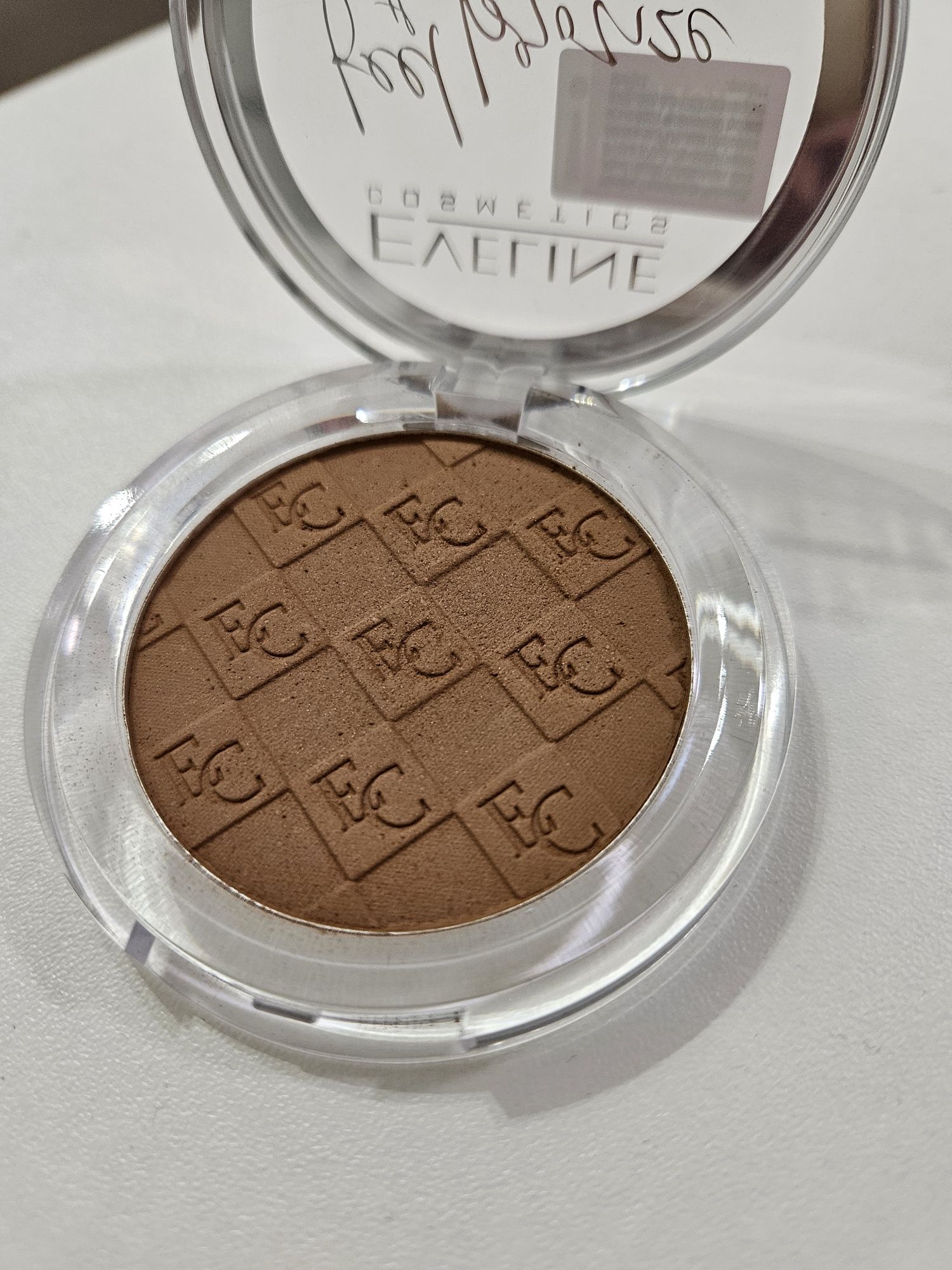 Bronzer eveline feel the bronze 02 chocolate cake