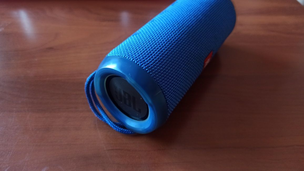 JBL Flip 3 orginalny bateria trzyma około 1 h