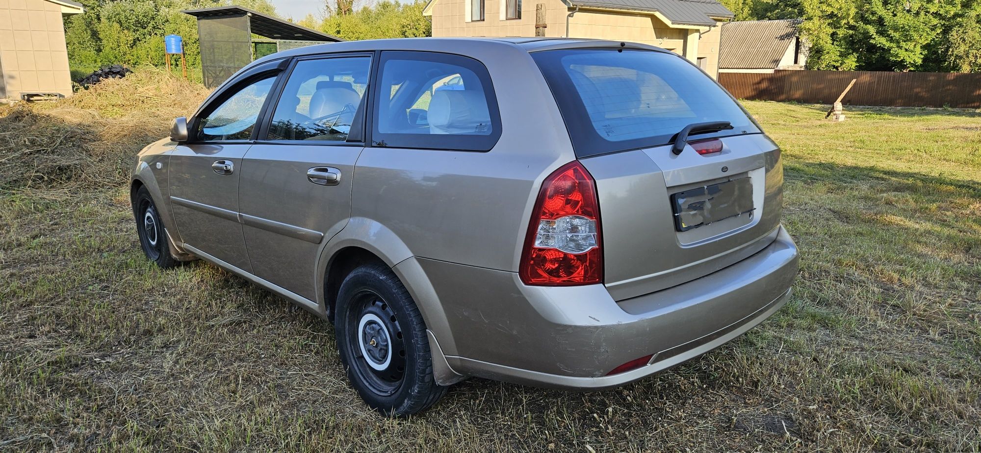 Chevrolet Lacetti (універсал)