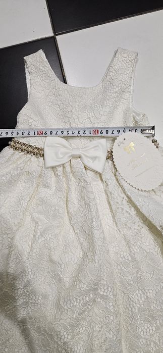 Святкова сукня для дівчинки