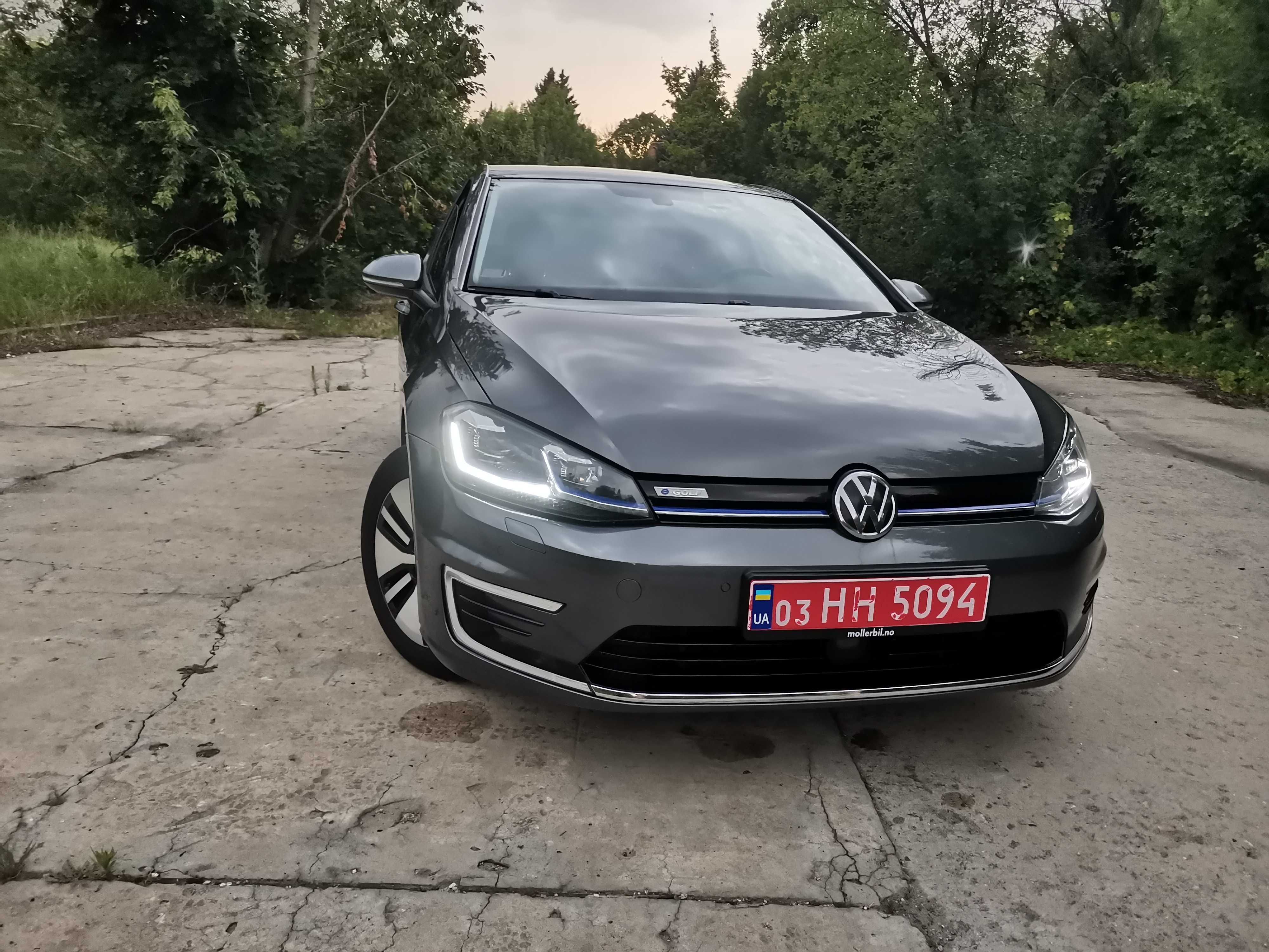 Volkswagen E-Golf  батарея 35.8 Квт, рік випуску: 2019, Не фарбований