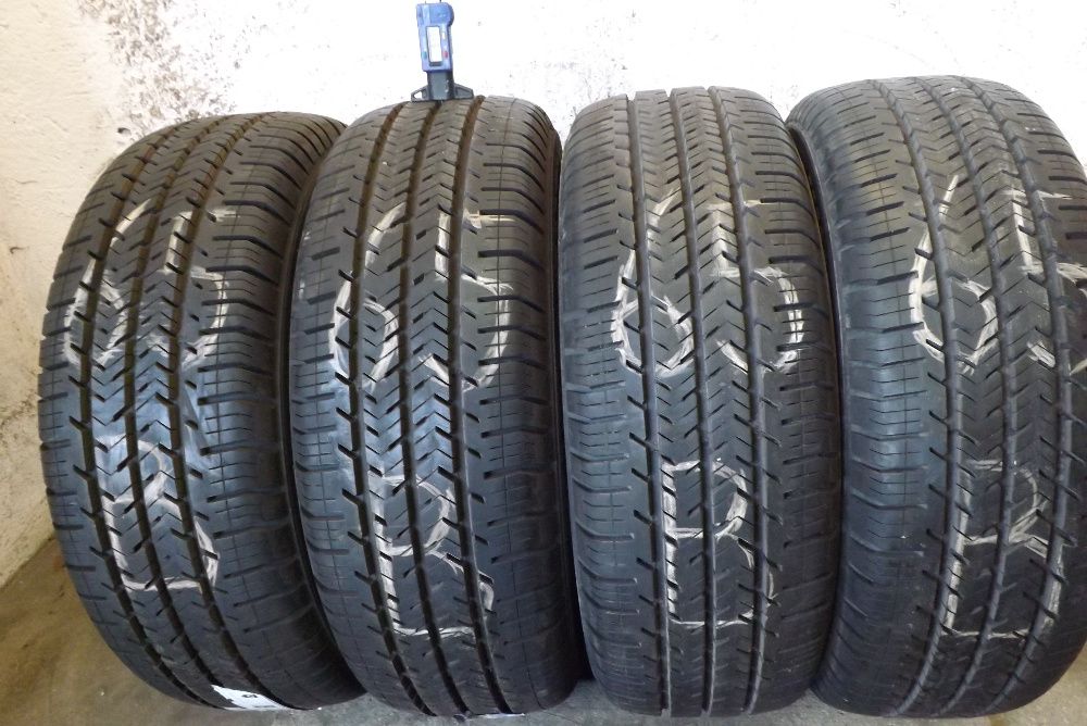 215/65/15C 104T Michelin agilis51 lato 2x9 mm