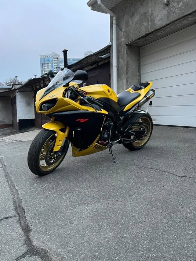Yamaha R1 2009 в топовом состоянии!