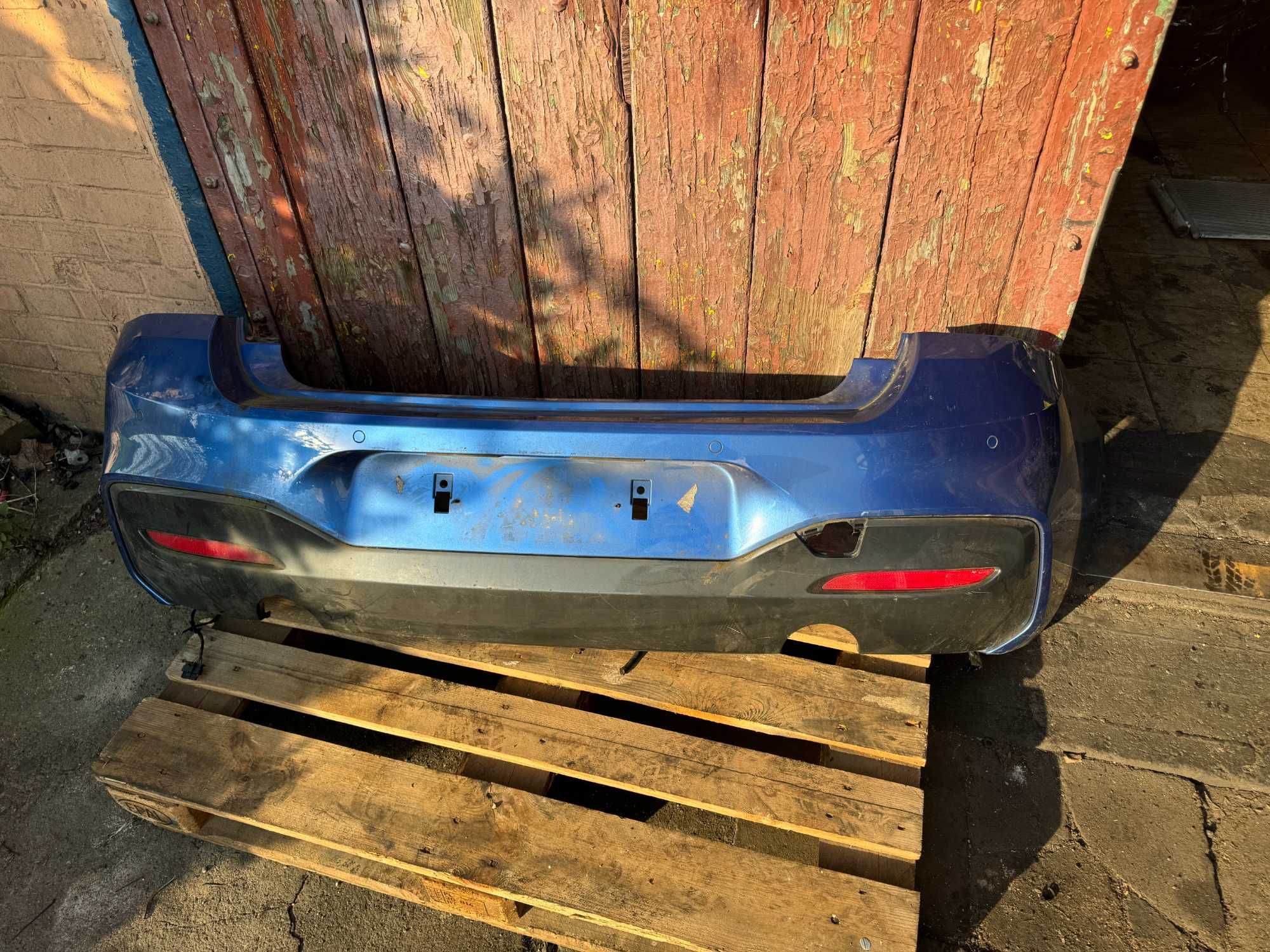 zderzak tył bmw f10 m140i lift mpakiet pdc