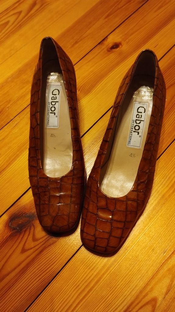 Eleganckie buty na obcasie skórzane Karmelkowe Gabor