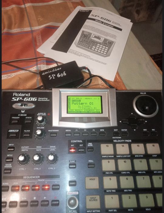 Roland sp606 rarissimo na caixa origjnal