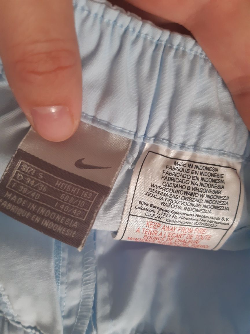 Спортивные шорты Nike размер Xs-S