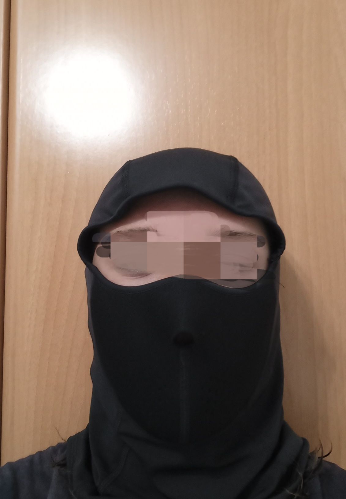 balaclava      l