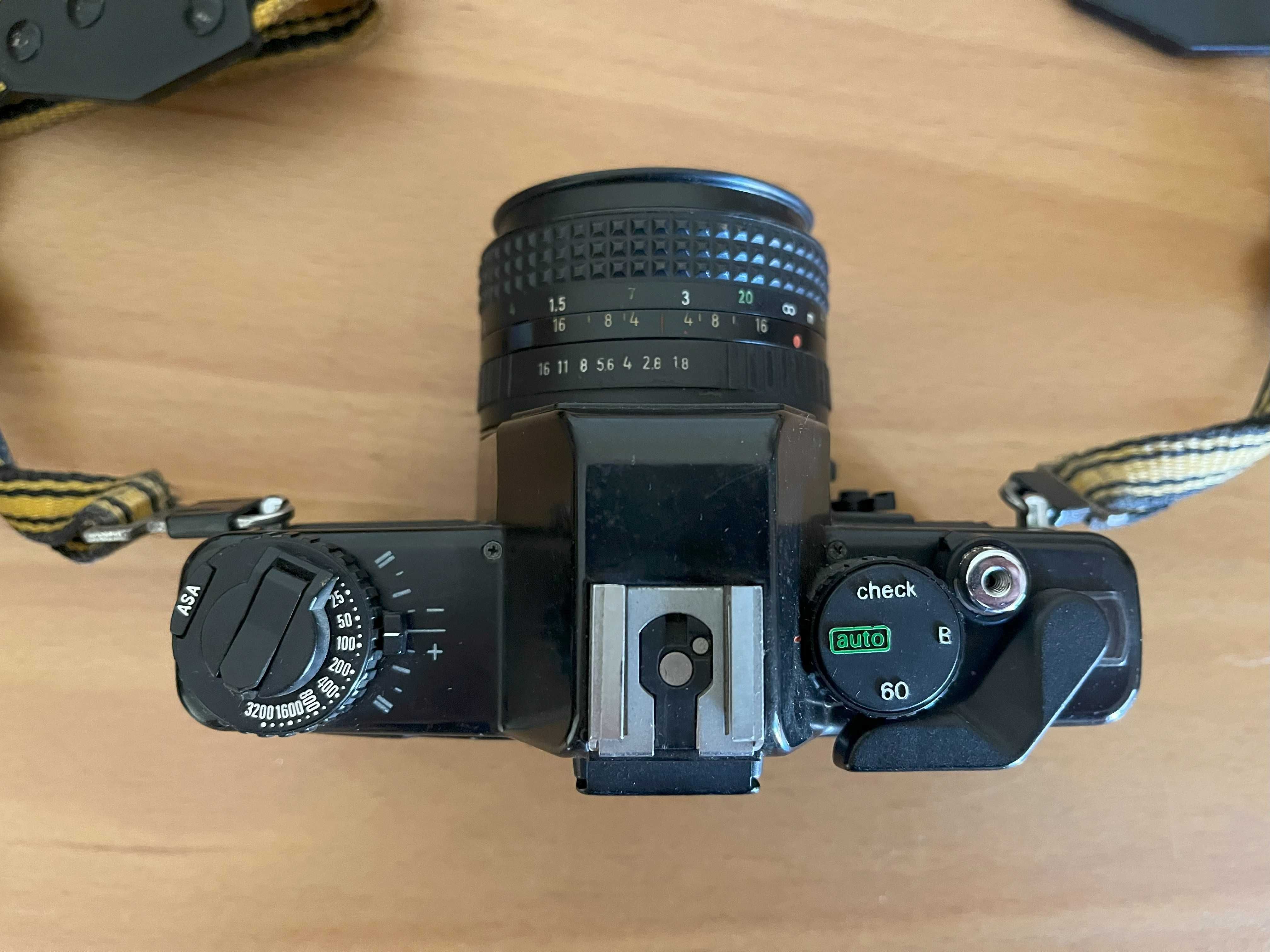 Jenaflex AC-1 (Carl Zeiss Jena) + 2 lentes + flash