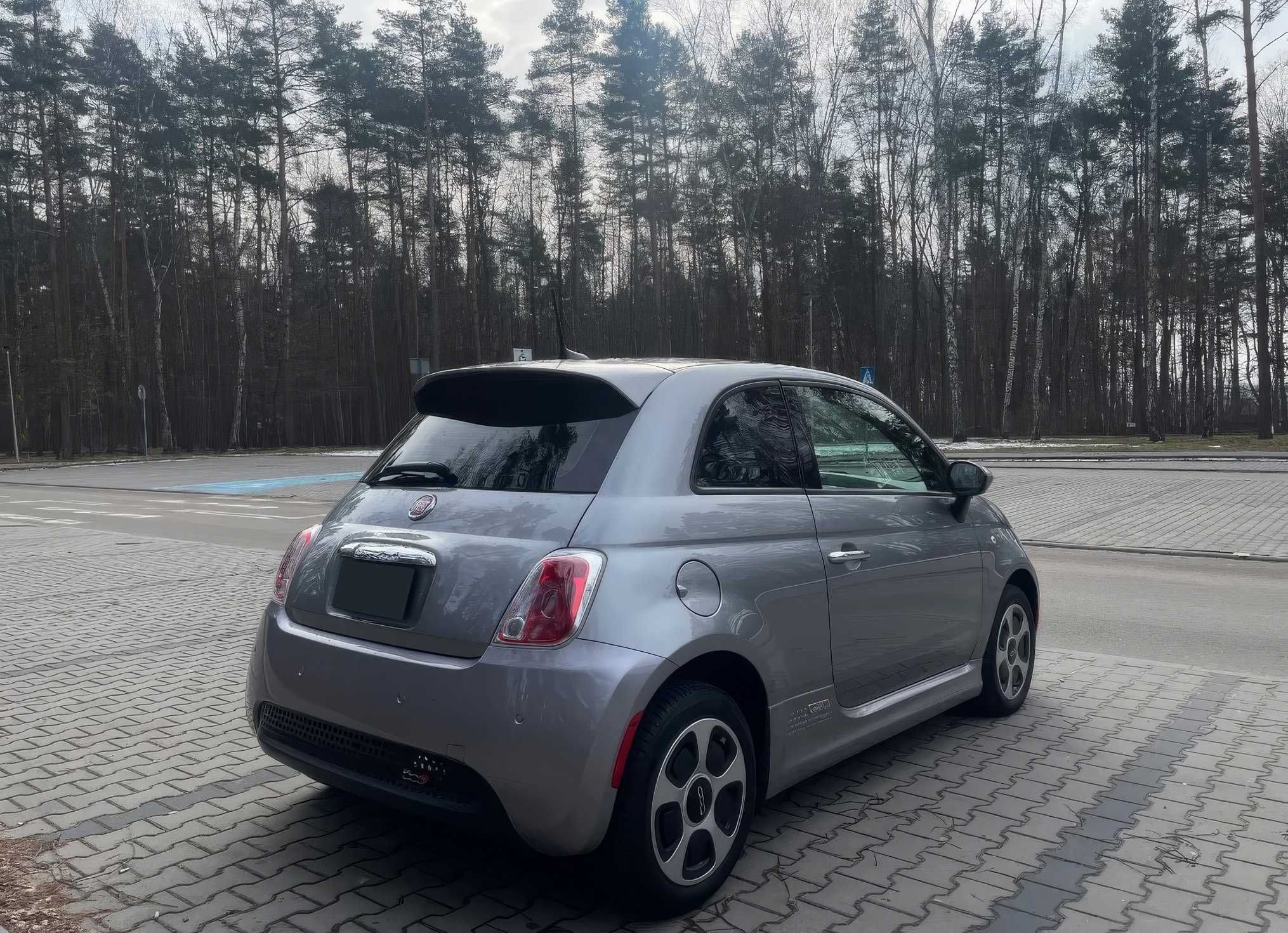 Fiat  500e  2016
