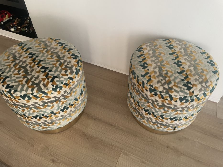 Banco/Puff redondos (2 unidades)