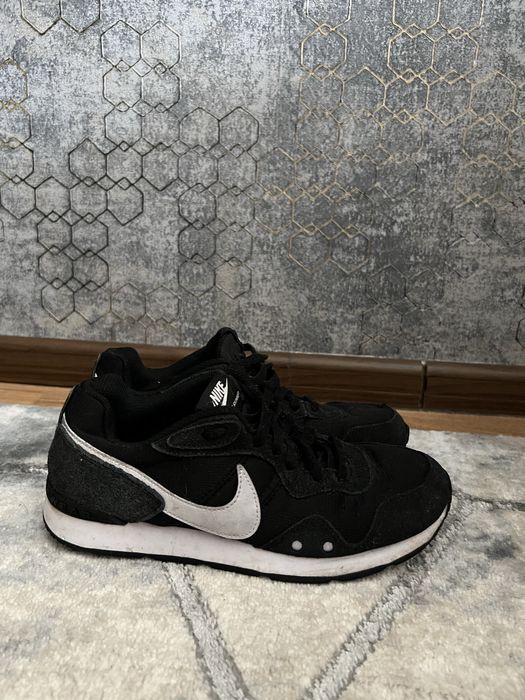 Кросівки Nike взуття