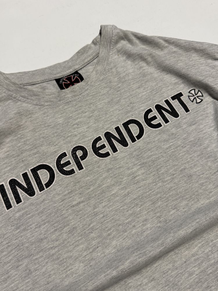 футболка independent x carhartt