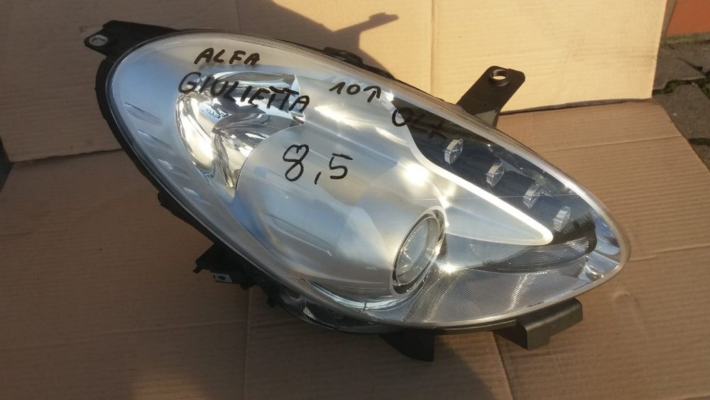 Lampa przód Alfa Giulietta po 2010