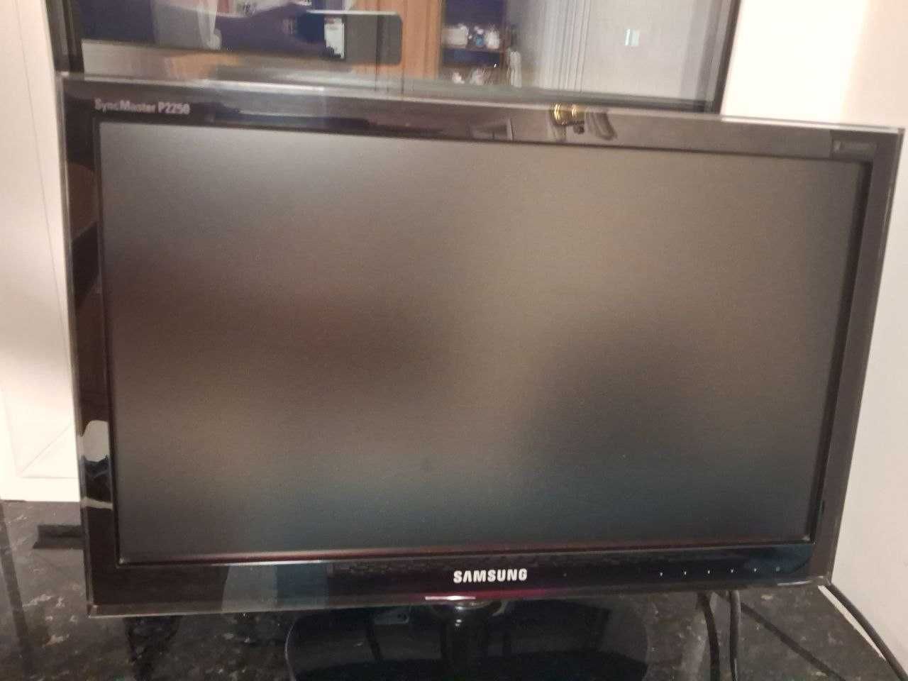 Монітор 22" Samsung SM P2250