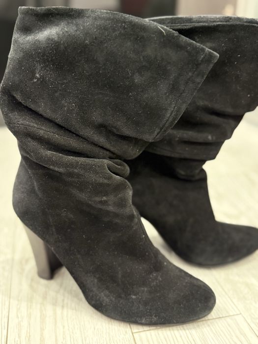 Діночі чоботи 37 р.