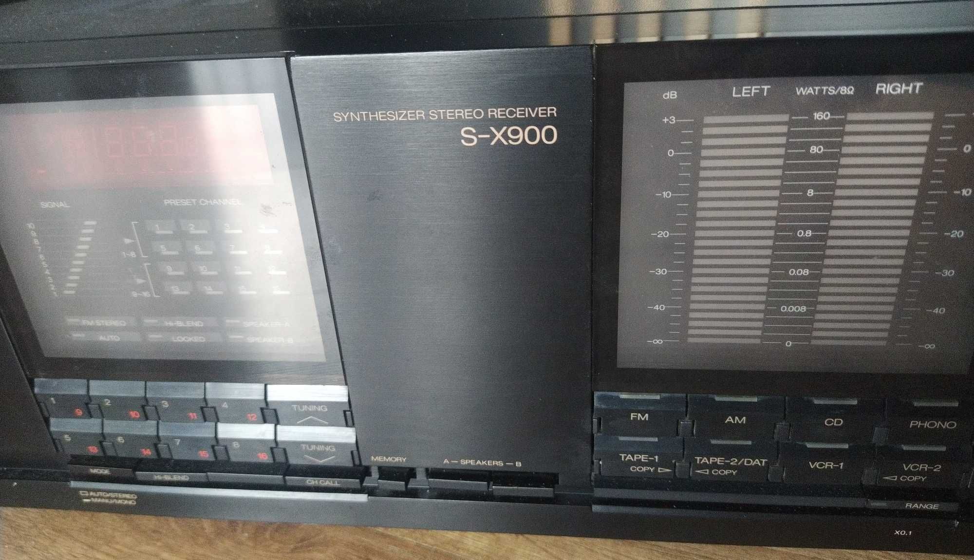 Amplituner Sansui S-X900 po renowacji , drobne  ślady użytkowania