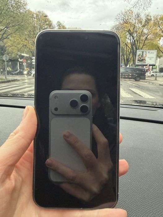 Iphone 15 pro max 512