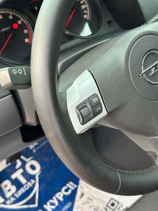 Продам  Opel Astra H 2009 рік можлива розстрочка, кредит, обмін!