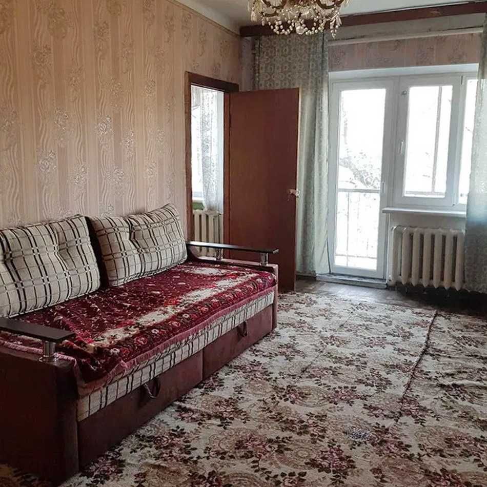 vys-03. 3-х комн квартира в районе Соборной площади. Кирпичный дом.