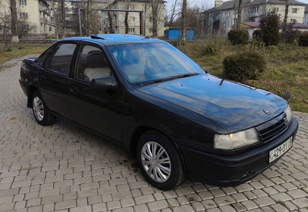 Opel Vektra A 1.6 Бензин в гарному стані Вектра авто машина