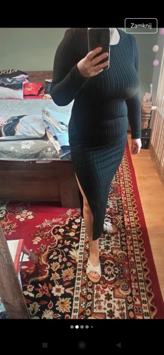 Dopasowana sukienka z rozporkiem l/xl