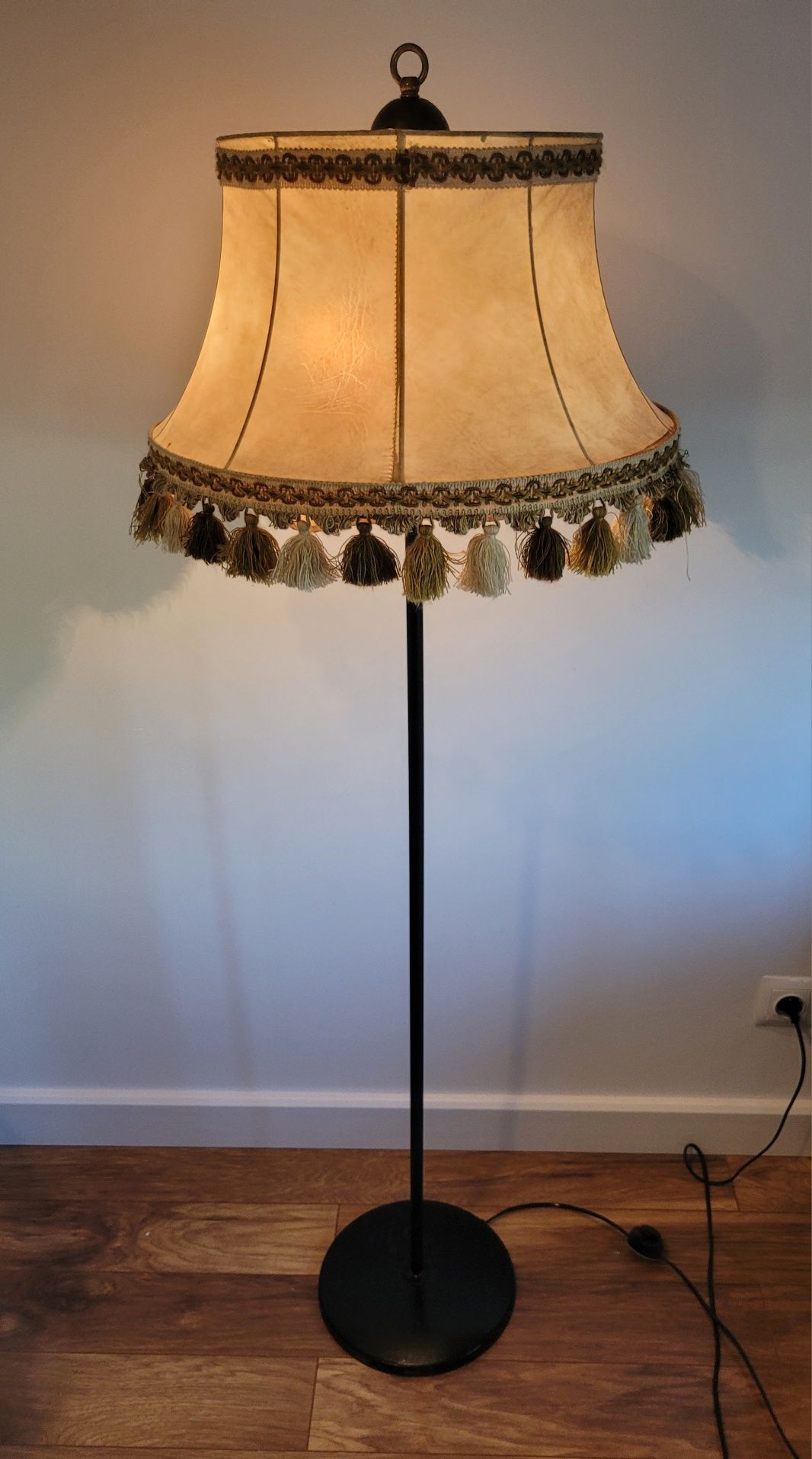 Lampa stojąca sprzedam