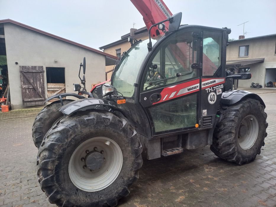 Ładowarka massey ferguson TH.7038 teleskopowa