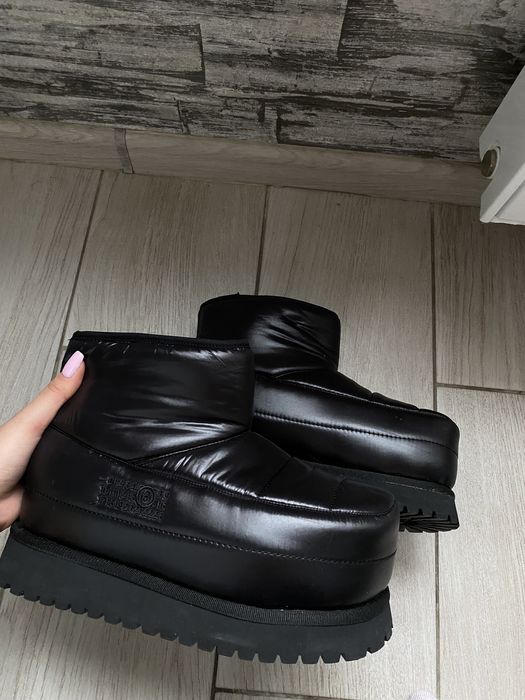 Зимове взуття Maison Margela 39 розмір