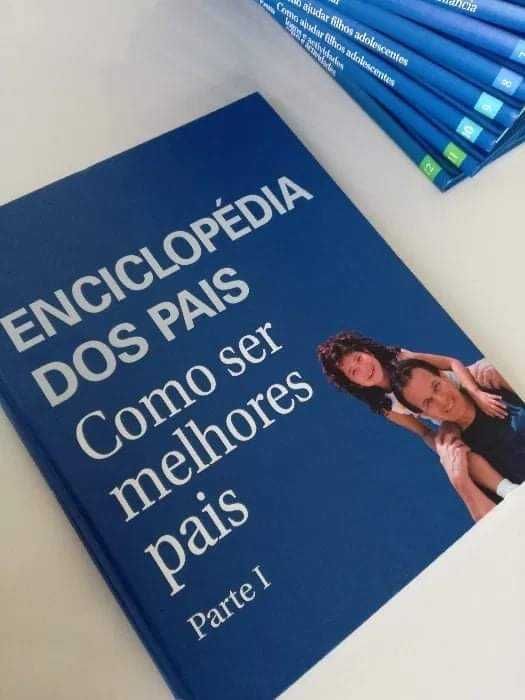 Enciclopédia dos pais - 12 volumes capa dura ótimo estado