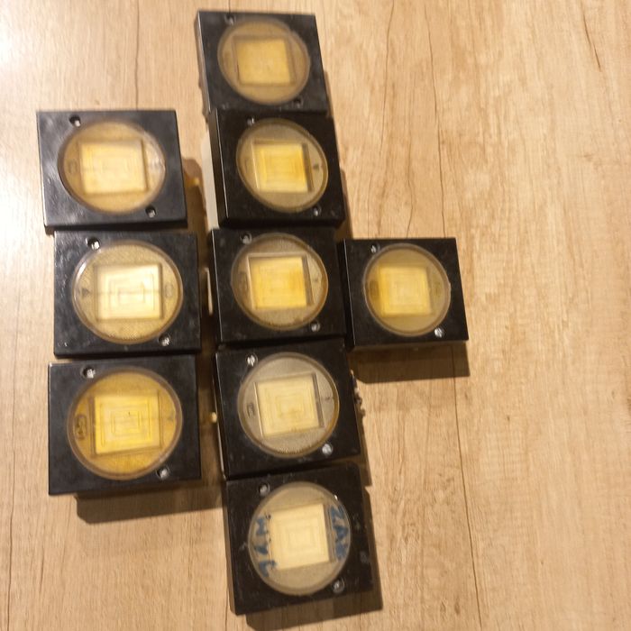 Włączniki i gniazdo hermetyczne z czasów PRL