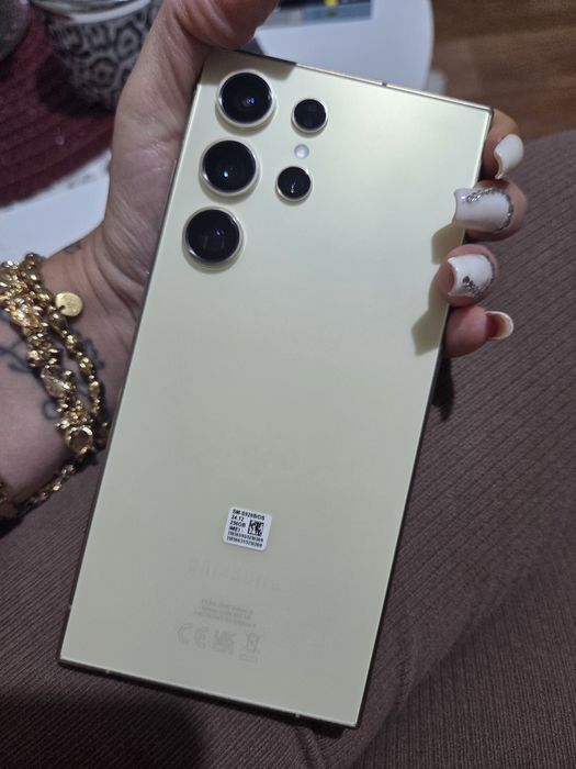 Samsung S24 ultra 256