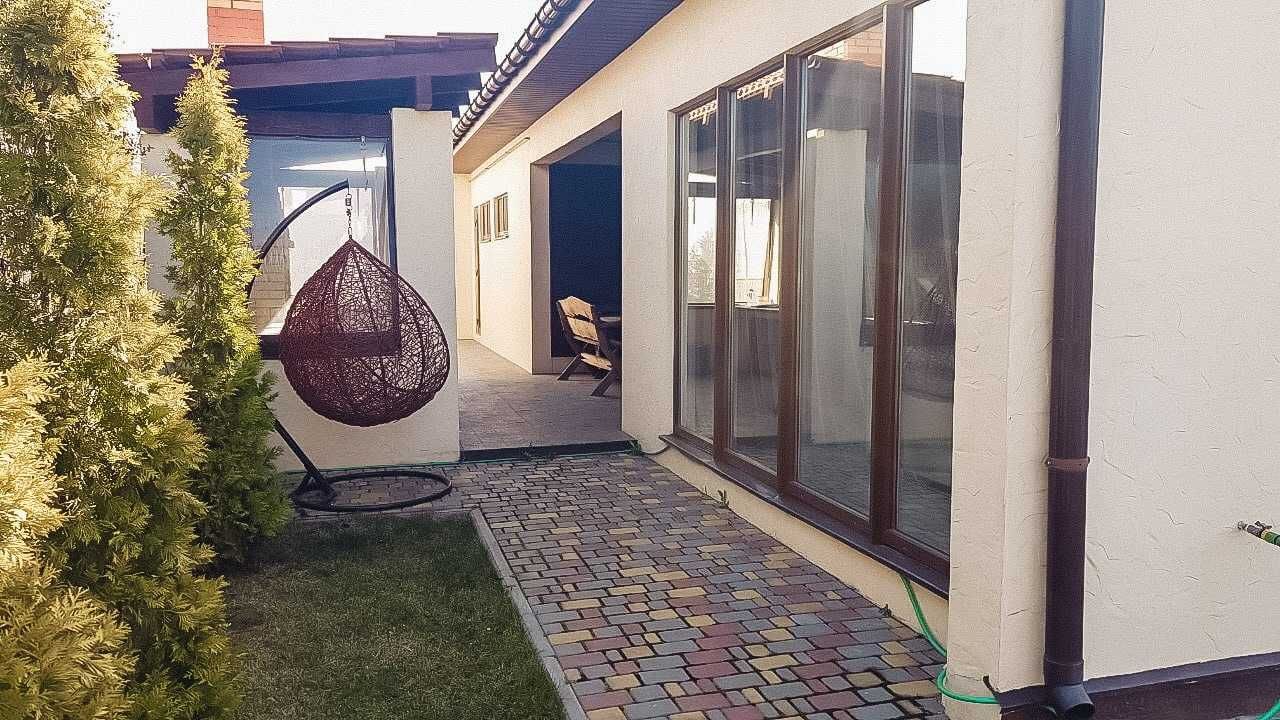 Замечательный дом в Совиньоне