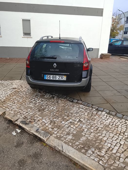 Vendo ou troco Renault Megane 05