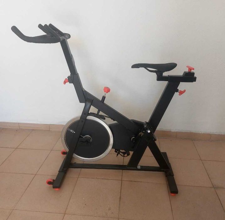 Bicicleta de ciclismo indoor spining 100