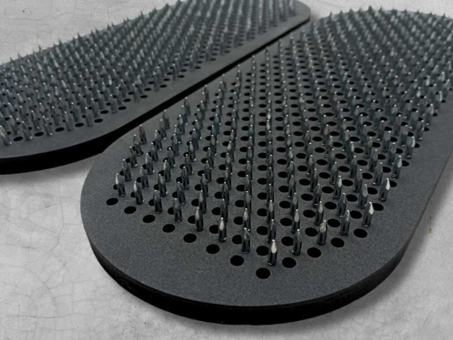 Садху. 10мм. Цвяхи. Цвяхостояння. Гвозди.