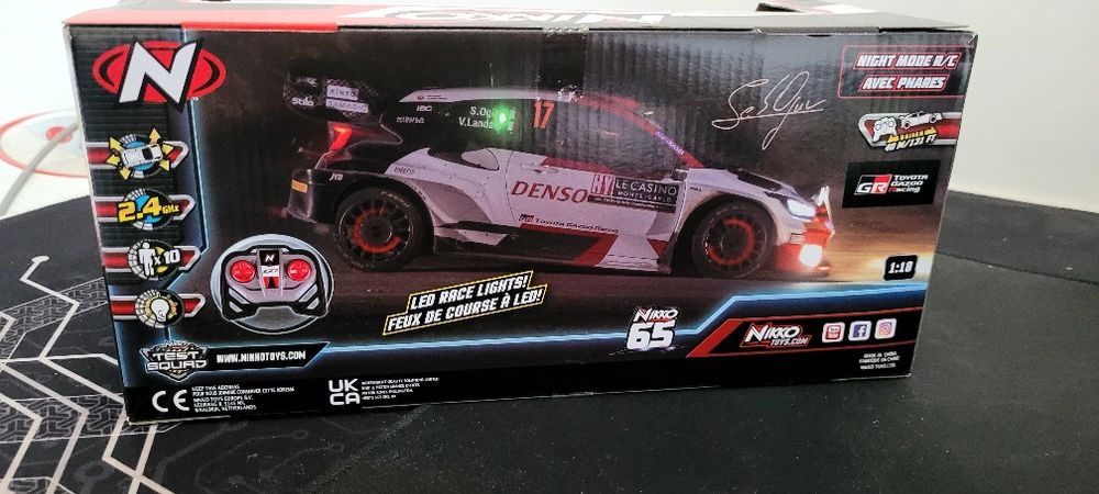 Samochod zdalnie sterowany