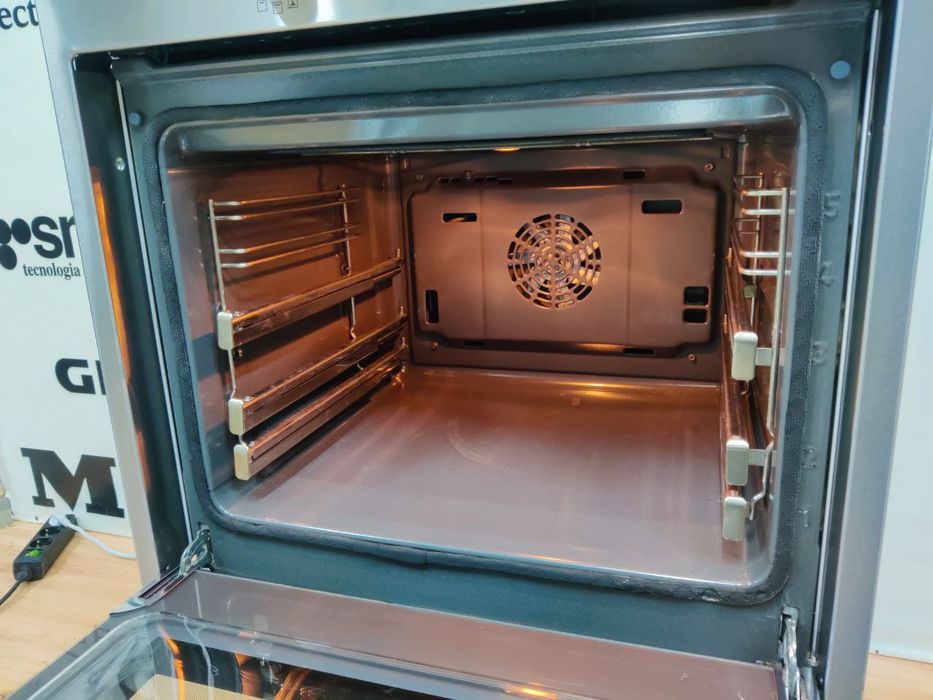 Вбудована духовка шафа, духовка Siemens™ Studio300°C. Пироліз! Germany