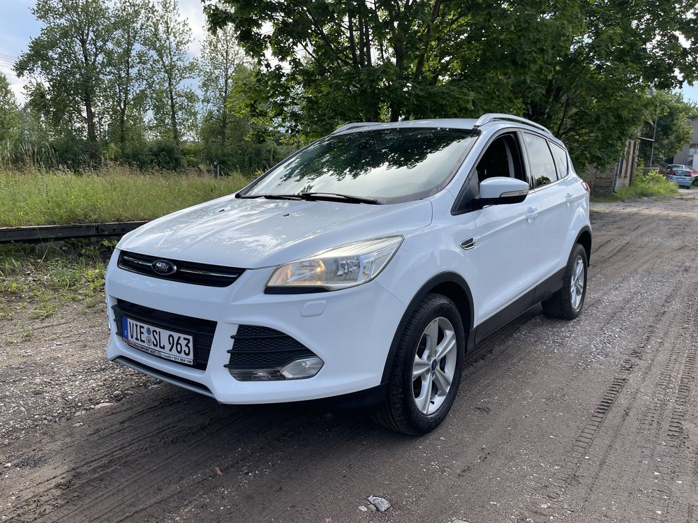 Ford Kuga 1,6 benzyna 2013