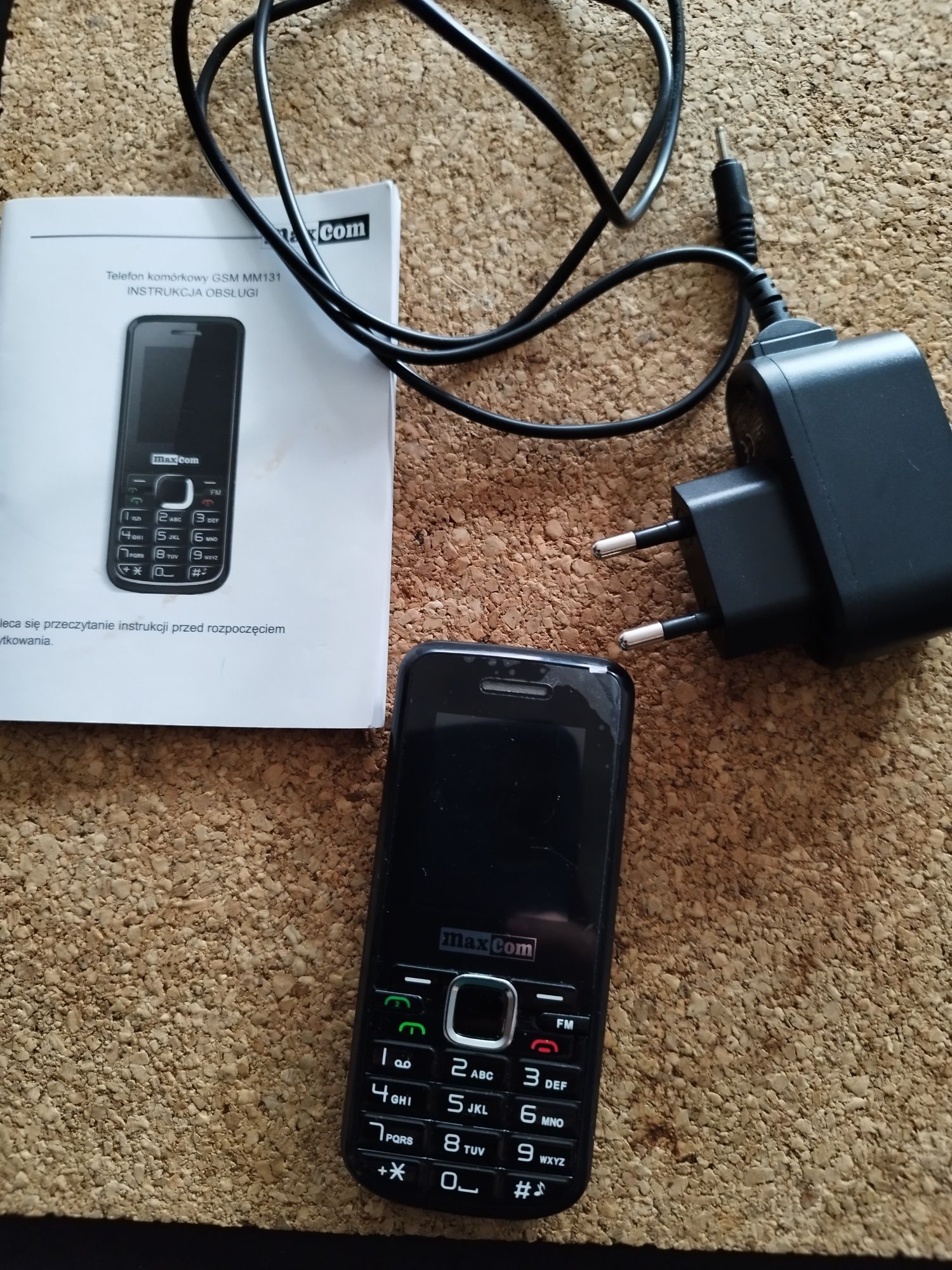Telefon  Maxcom MM131 dual