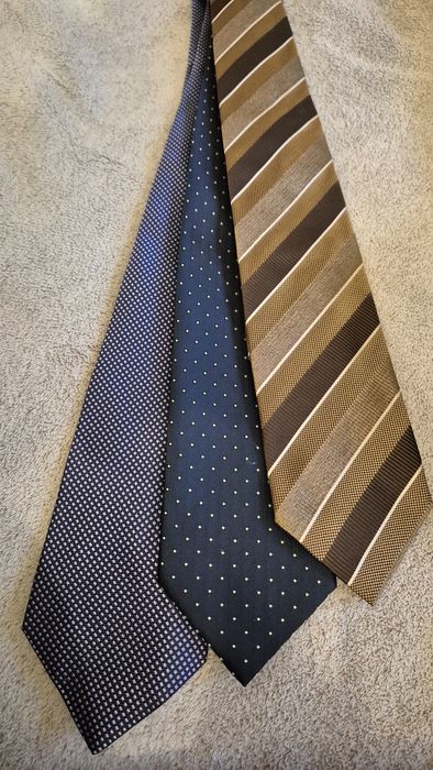 Краватки Corneliani