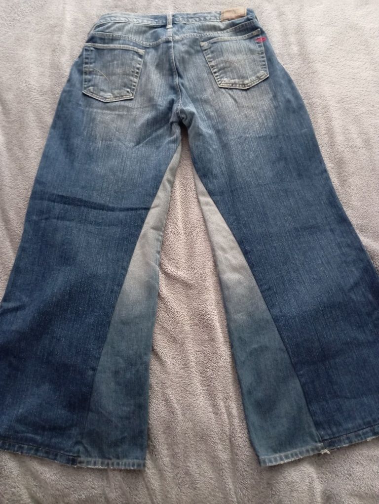 Кастомні Diesel flared jeans ,класні штани зшиті з двох штанів diesel