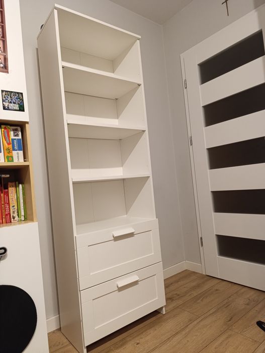Regał IKEA Brimnes