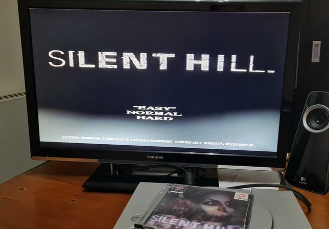 Playstation 1 + silent hill, mais jogos