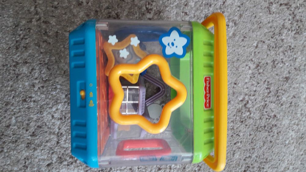Grające wiaderko Fisher Price sorter + wieża z klocków